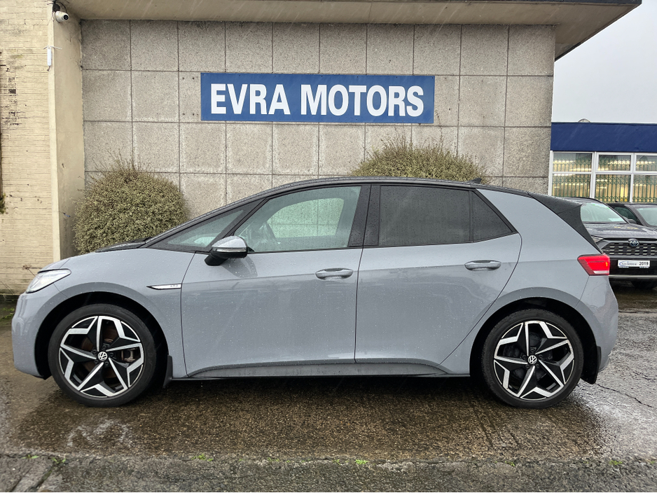 2021 Volkswagen ID.3 - image 5