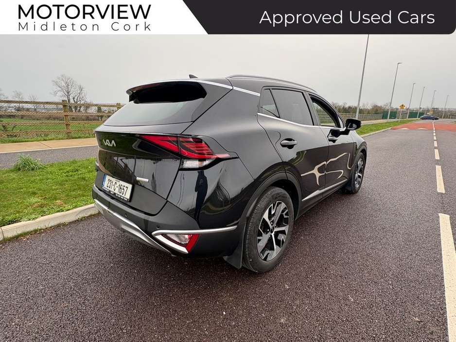 2023 Kia Sportage - image 6