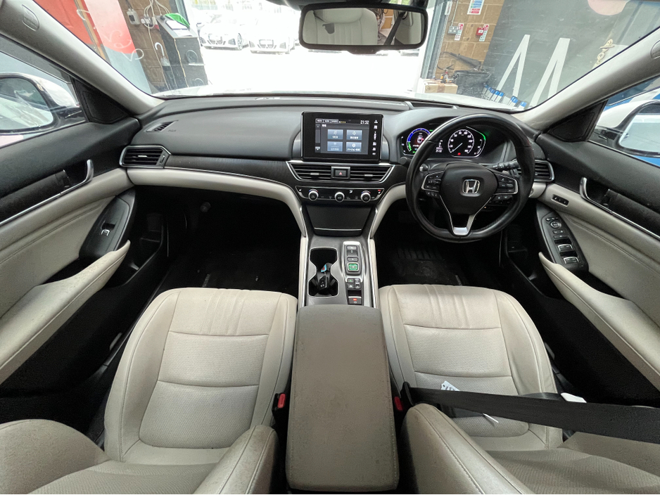 2018 Honda Accord - image 22