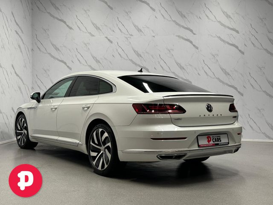 2018 Volkswagen Arteon - image 3