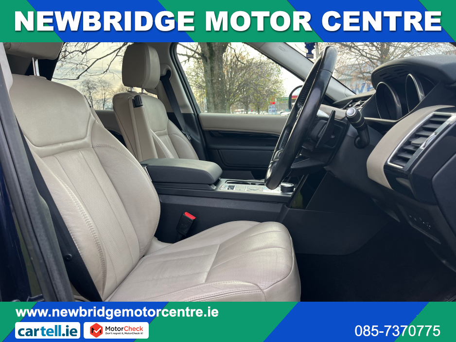 2018 Land Rover Discovery - image 14