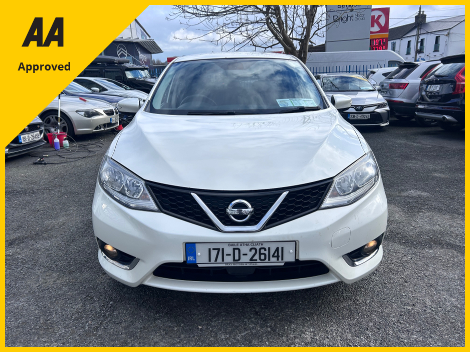 2017 Nissan Pulsar - image 8