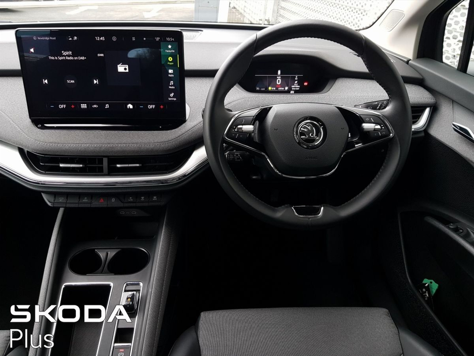 2023 Skoda Enyaq - image 7