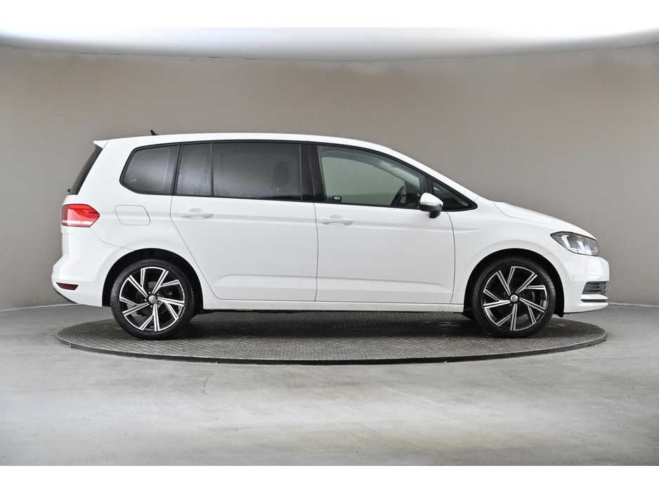 2018 Volkswagen Touran 1.4 TSI DSG TRENDLINE *UPGRADED 18" ALLOY WHEELS*CAR PLAY*ANDROID AUTO* €20,490
