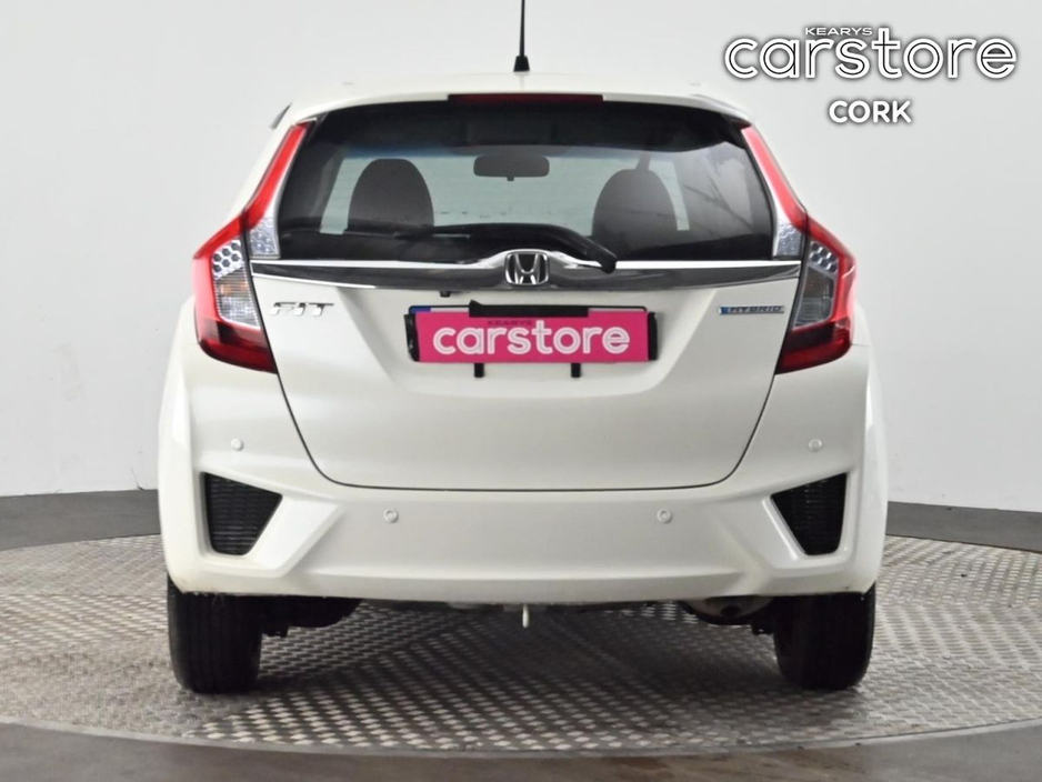 2015 Honda Fit FIT DAA-GP5 HYBRID 5DR AUTO €10,880