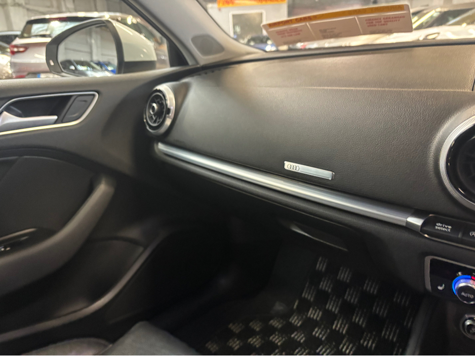 2017 Audi A3 - image 19