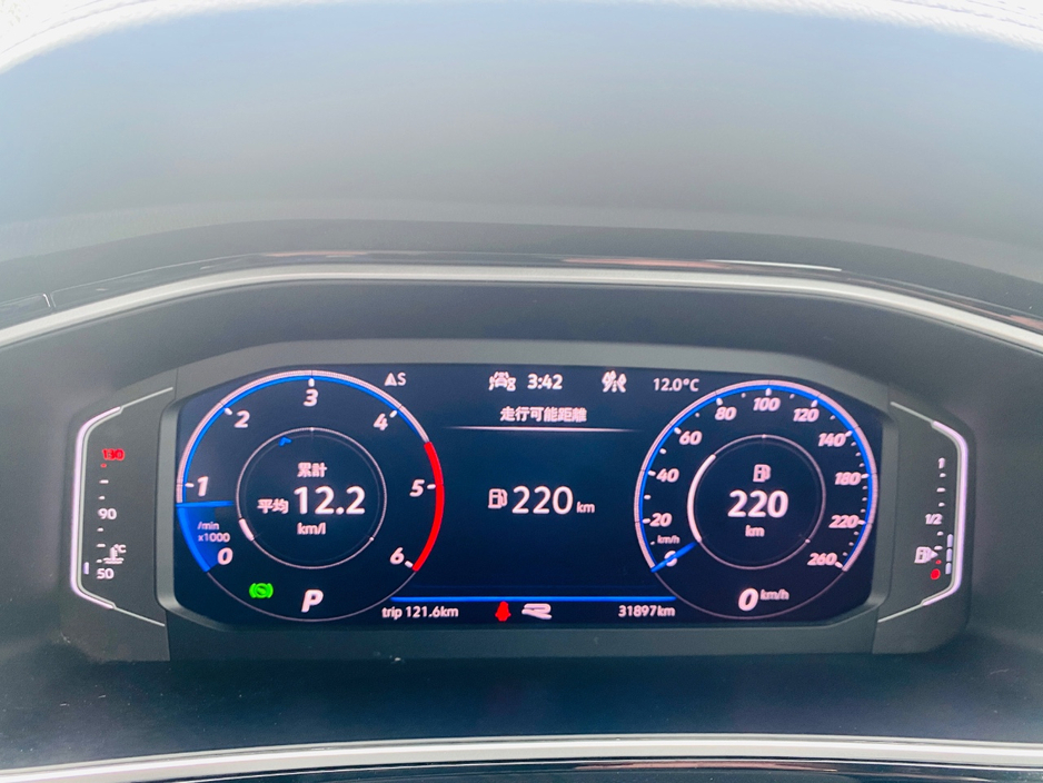 2023 Volkswagen T-Roc - image 15