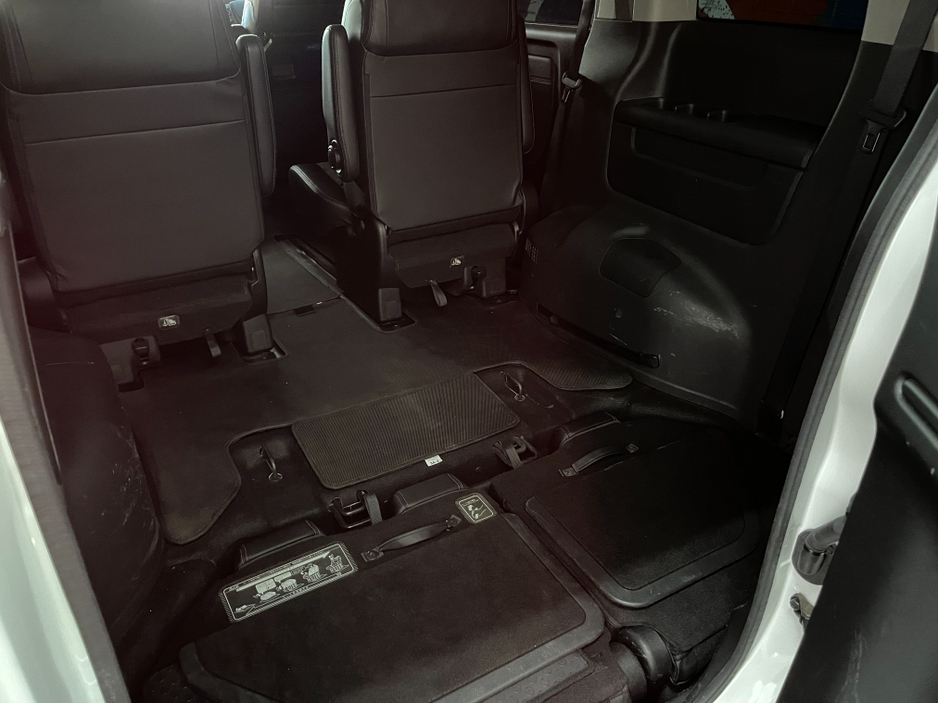 2019 Honda Stepwagon €25950 2019 HONDA STEPWAGON HYBRID G EX SENSING BLACK STYLE 2.0 AUTOMATIC / CRUISE CONTROL / REVERSE CAMERA / AUTOMATIC DOORS / 7 SEATS €25,950