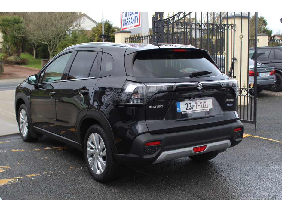 2023 Suzuki SX4 S-Cross - image 11