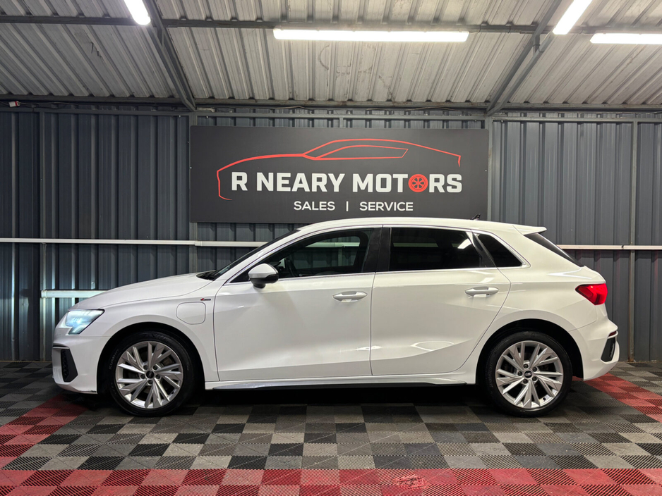 2021 Audi A3 40 TFSI e 204HP S Tronic S Line €27,950