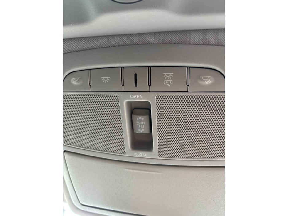 2015 Nissan X-Trail - image 22