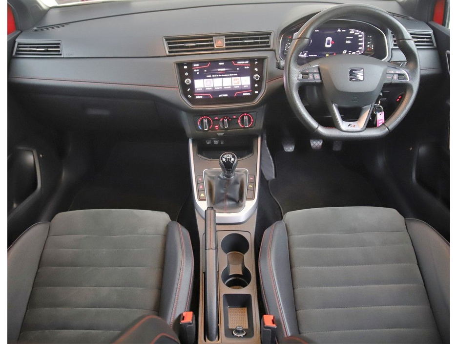 2020 SEAT Arona - image 14