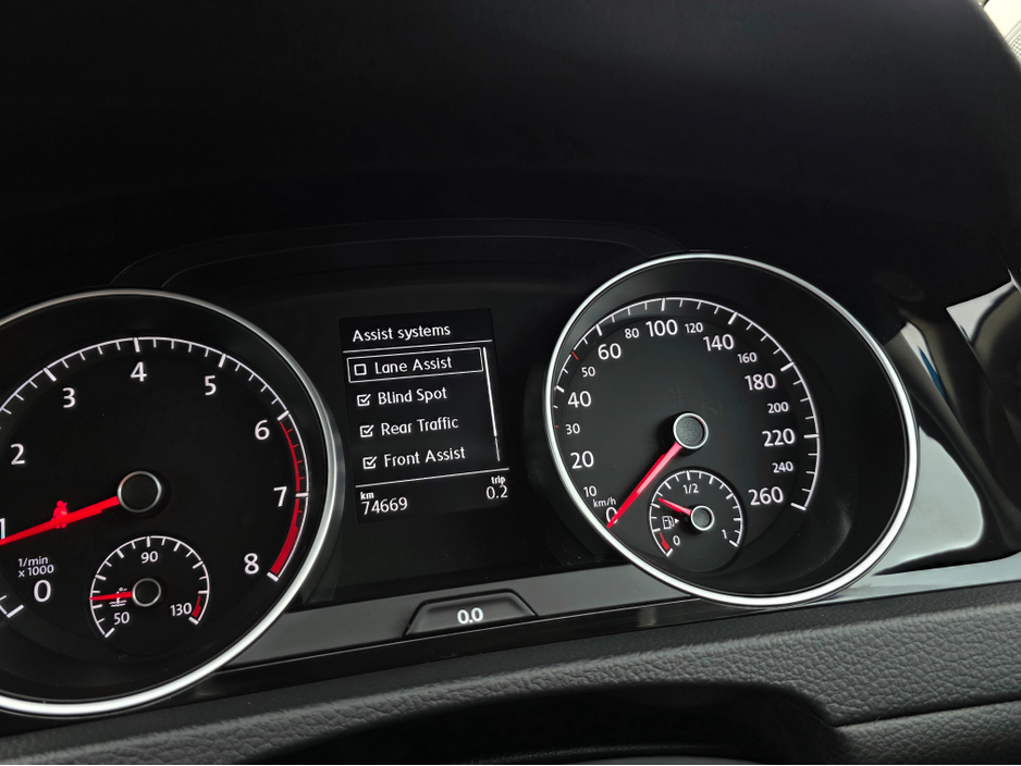 2017 Volkswagen Golf ( 172 REG )1.4 TSI HIGHLINE ALCANTARA SEATS CARPLAY ANDROID AUTO BLIND SPOT LANE ASSIST €17,950