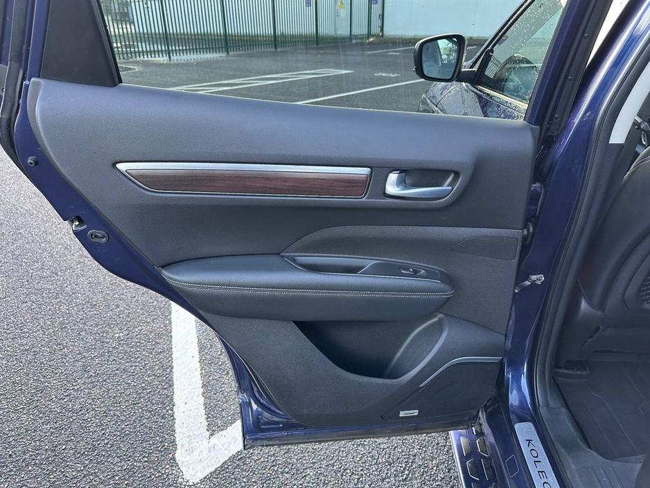 2017 Renault Koleos 2.0 DIESEL, SINGATURE MODEL, LEATHER, AUTOMATIC, PAN ROOF, FULL DEALER HISTORY, FINANCE, WARRANTY, 5 STAR REVIEWS €16,995
