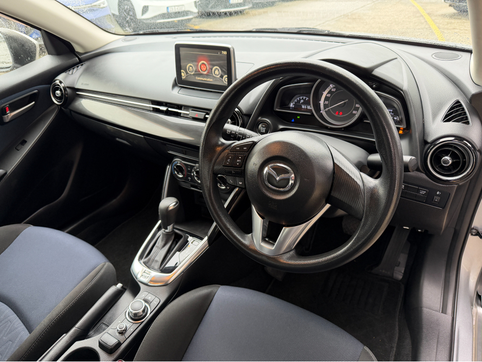 2016 Mazda Demio - image 14