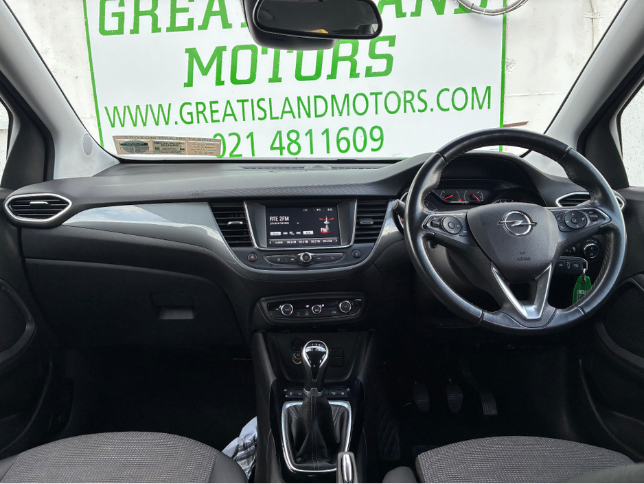 2022 Opel Crossland X - image 11