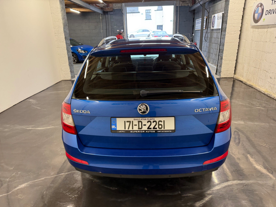 2017 Skoda Octavia - image 6