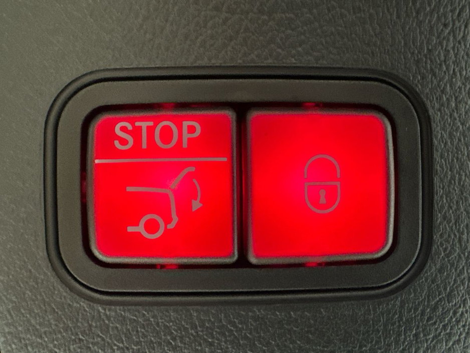 2025 Mercedes-Benz EQA - image 13