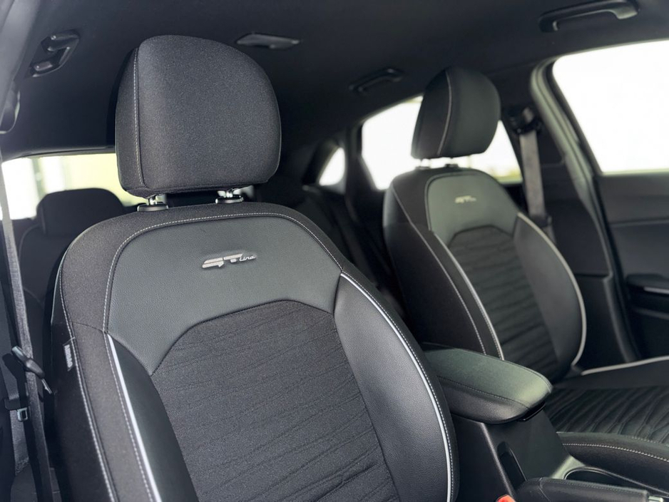 2025 Kia Ceed - image 7