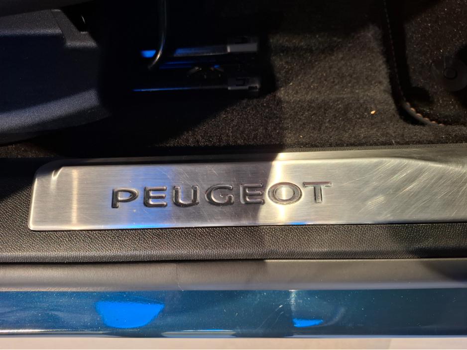 2024 Peugeot 3008 GT 1.2 MHEV 136 E-DCS6 4DR €35,950