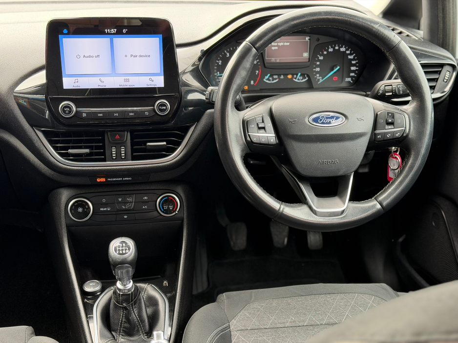 2019 Ford Fiesta - image 11