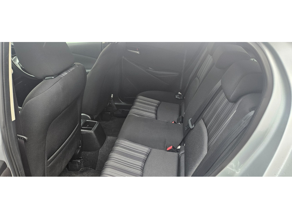 2017 Mazda Mazda2 - image 28