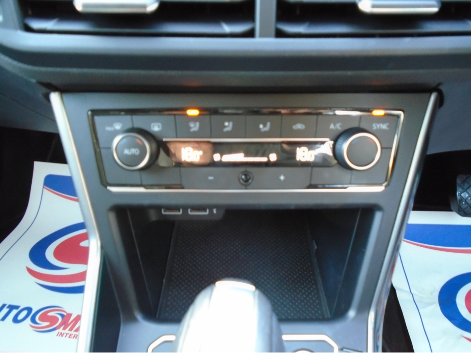 2018 Volkswagen Polo - image 34