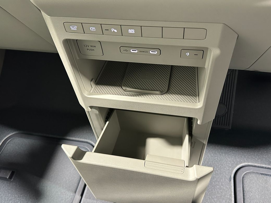 2026 Kia PV5 - image 26