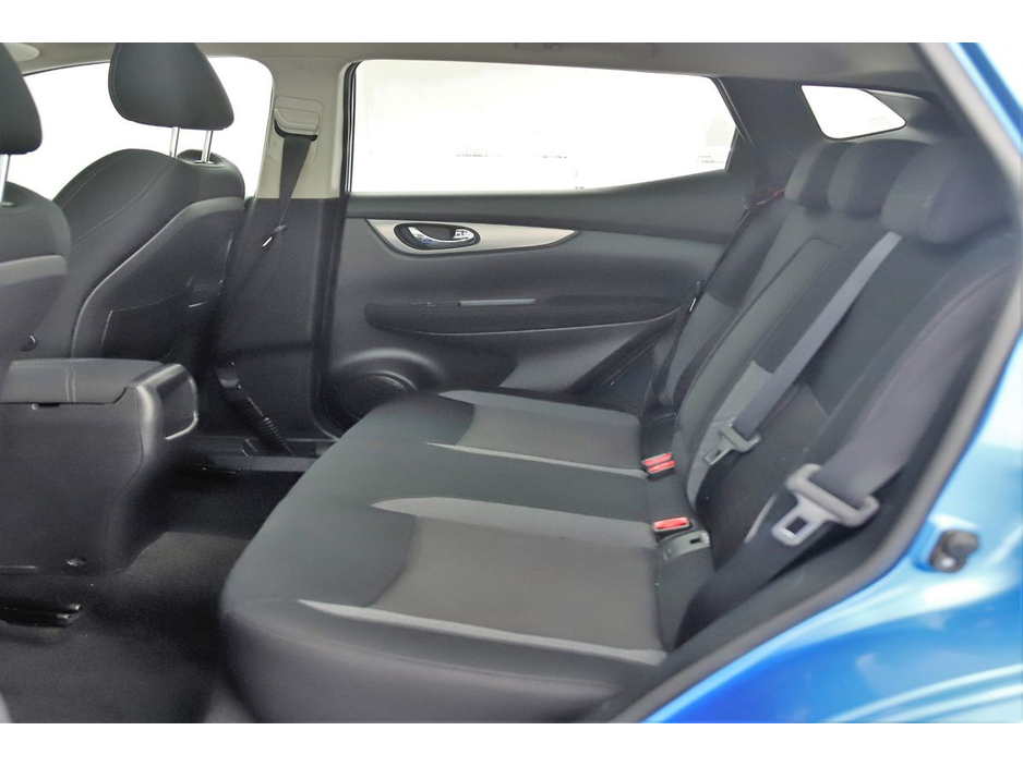 2018 Nissan Qashqai 1.5 DCI N-CONNECTA 6SPD *PANORAMIC ROOF*360 PAN CAM*SAT NAV* €18,890