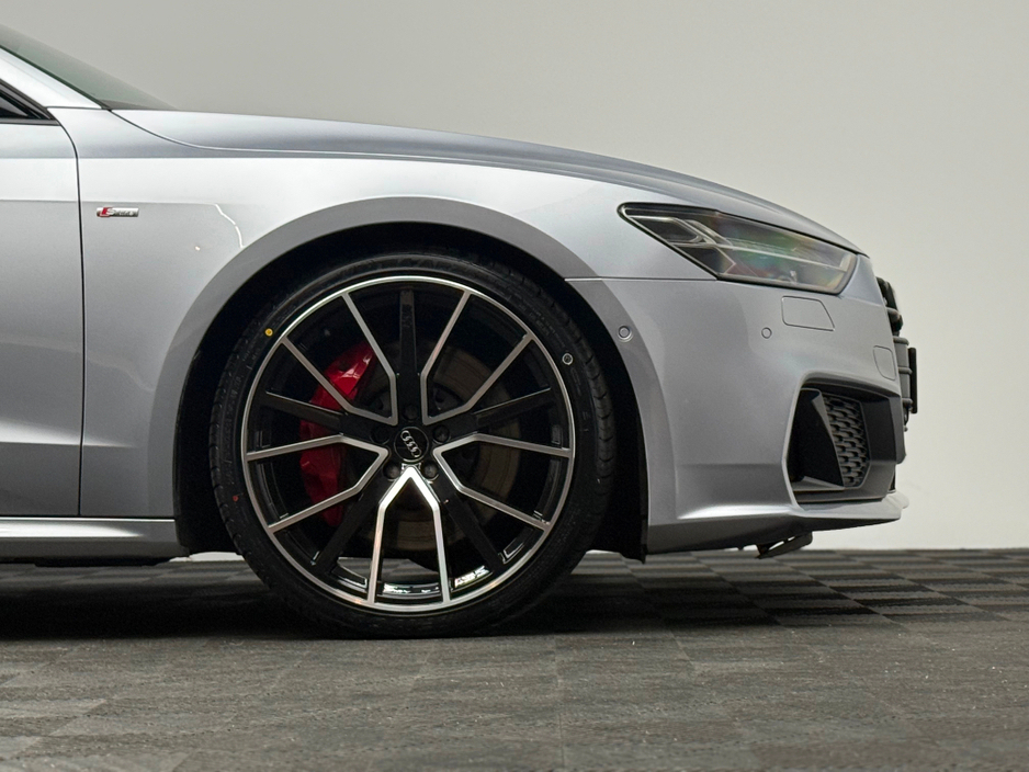 2020 Audi A7 - image 9
