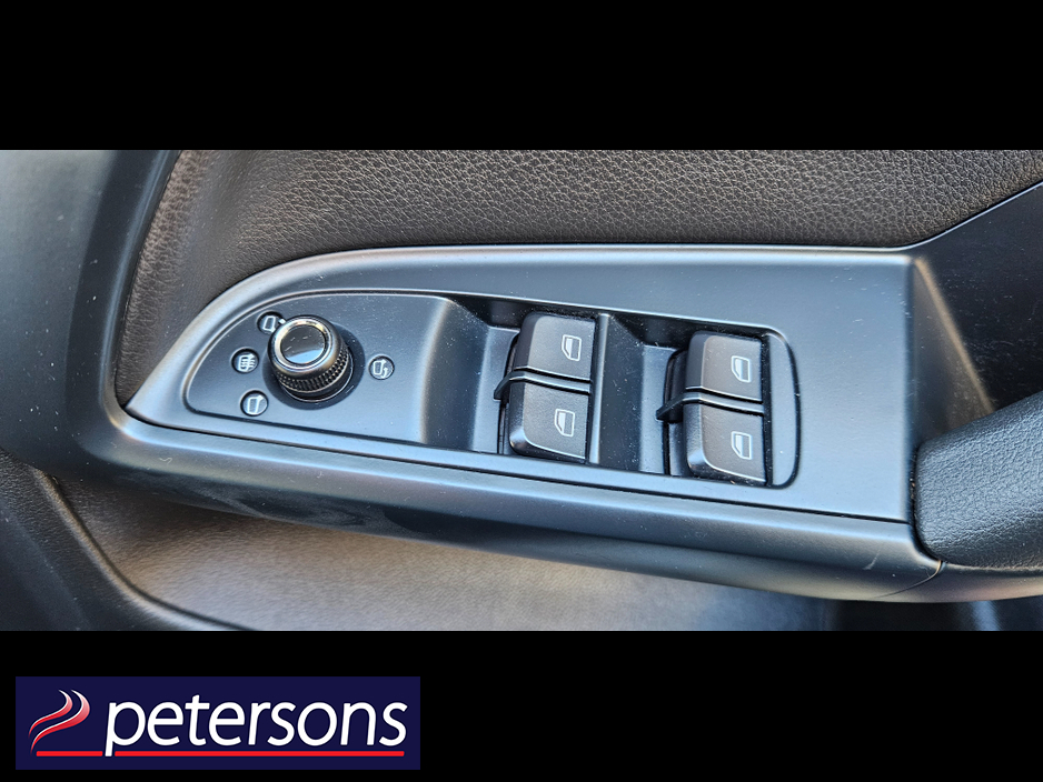 2011 Audi A5 - image 39