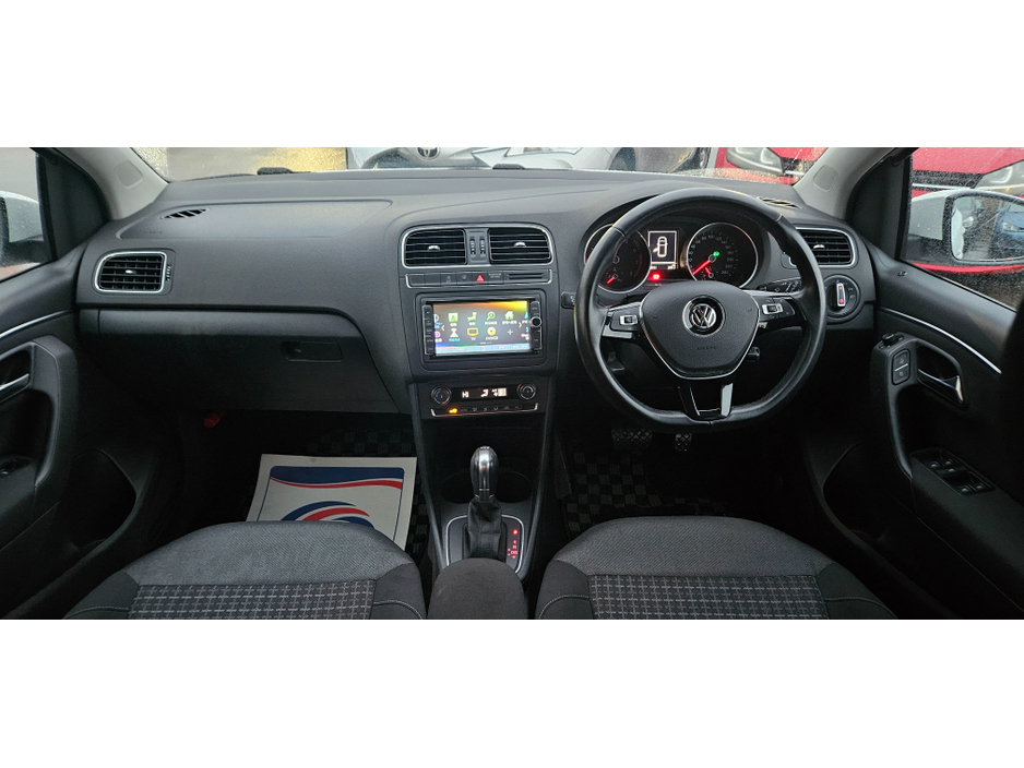 2015 Volkswagen Polo auto 1.2 comfortline plus low kms high spec €10,995