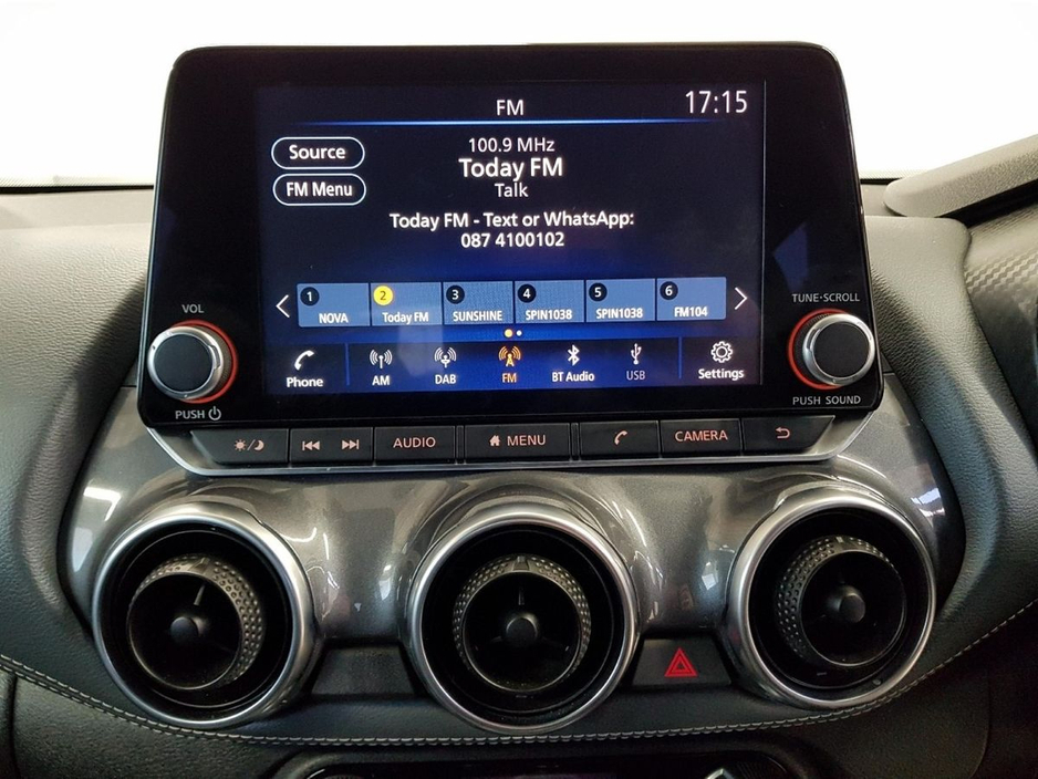 2022 Nissan Juke - image 11