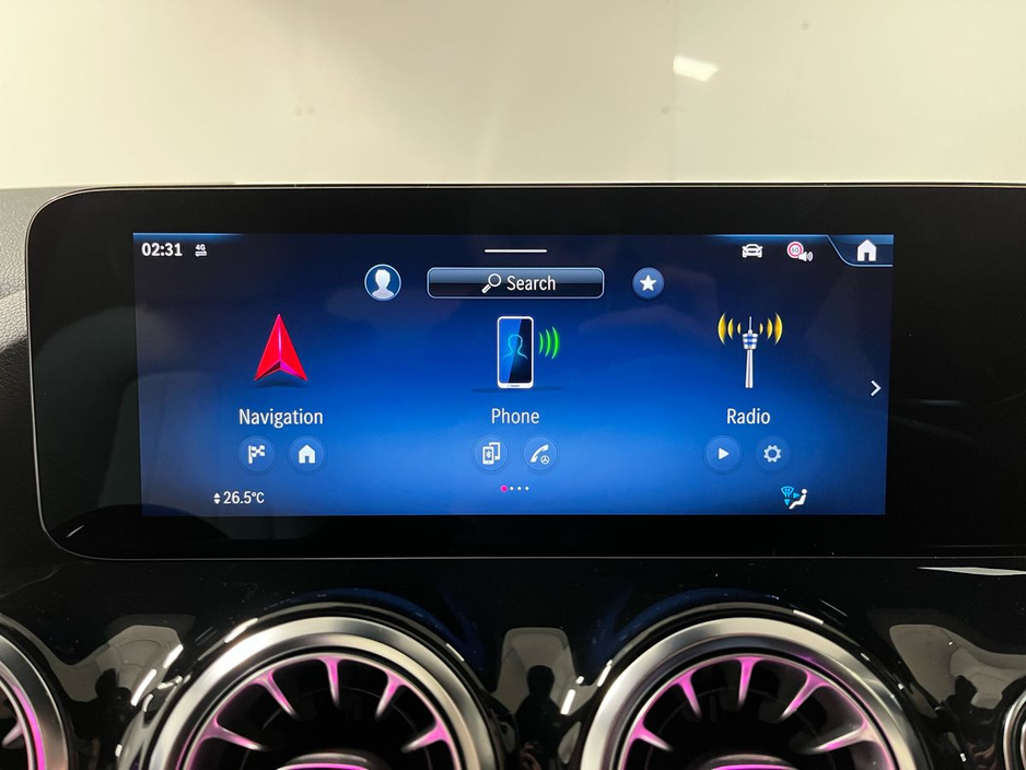 2026 Mercedes-Benz GLA Class 180 Progressive - 18 Inch Alloys - Reversing Camera - Ambient Lighting - Sat Nav - Climate Control - Heated Seats - Keyless Start - Apple CarPlay/Android Auto €61,717