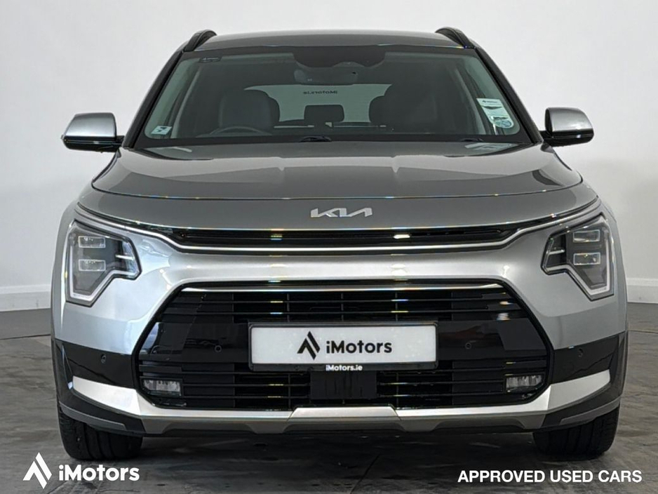 2023 Kia Niro - image 9