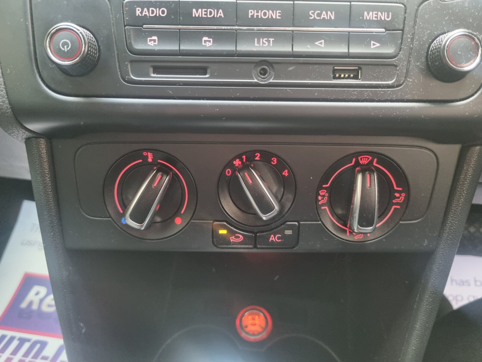 2014 Volkswagen Polo 1.2 TSI 5DR 90HP Crosspolo €7,499