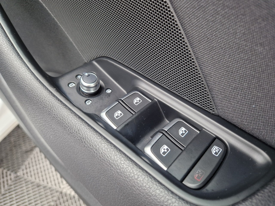 2017 Audi A3 - image 26