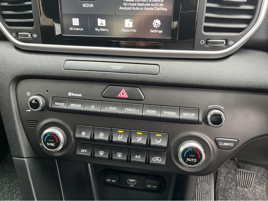 2019 Kia Sportage - image 18