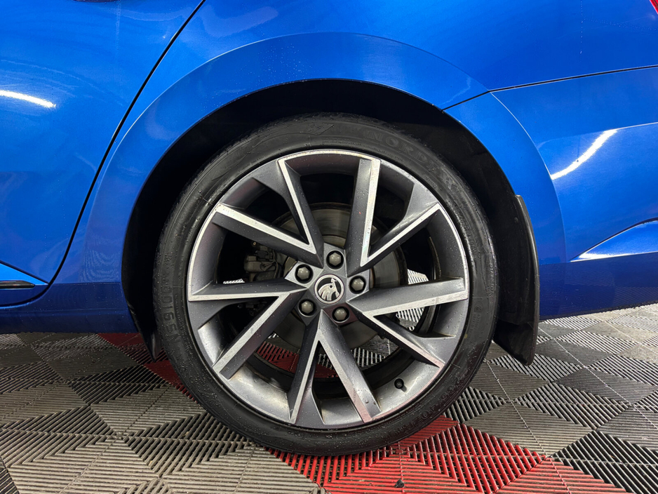 2021 Skoda Superb SUPERB SPT 2.0TDI 150HP €29,950