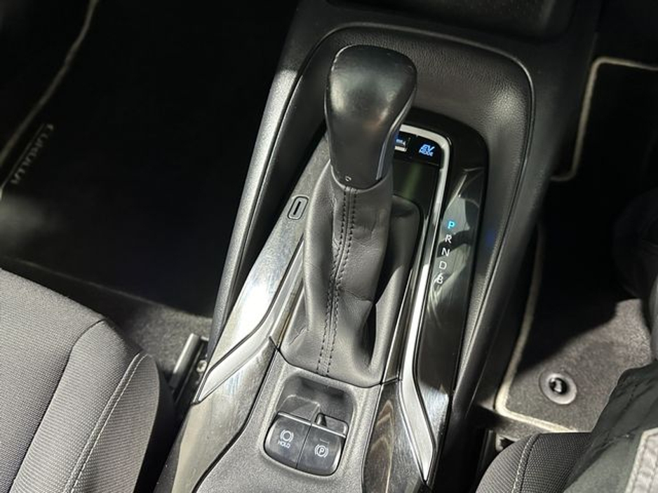 2019 Toyota Corolla Luna Self Charging Hybrid €20,800