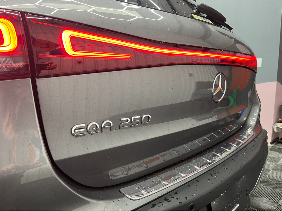 2021 Mercedes-Benz EQA - image 6