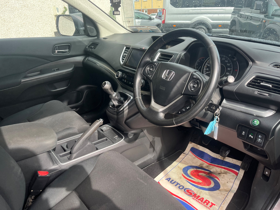 2016 Honda CR-V - image 19