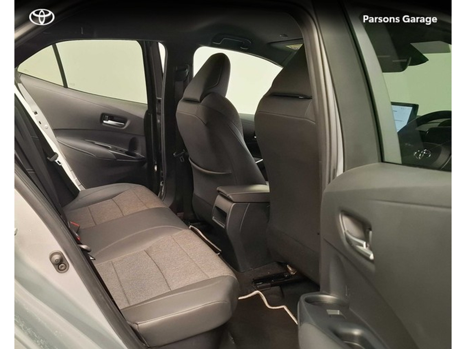 2024 Toyota Corolla - image 11