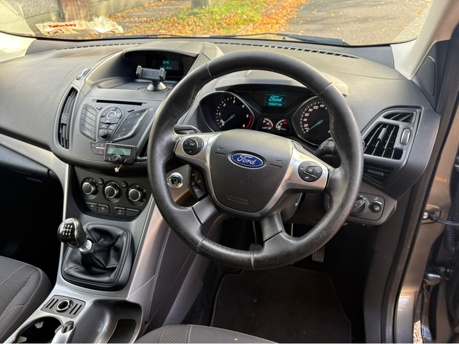 2016 Ford Kuga COMMERCIAL ZETEC 2SEATS 2.0 120PS FW FWD 4DR €6,950