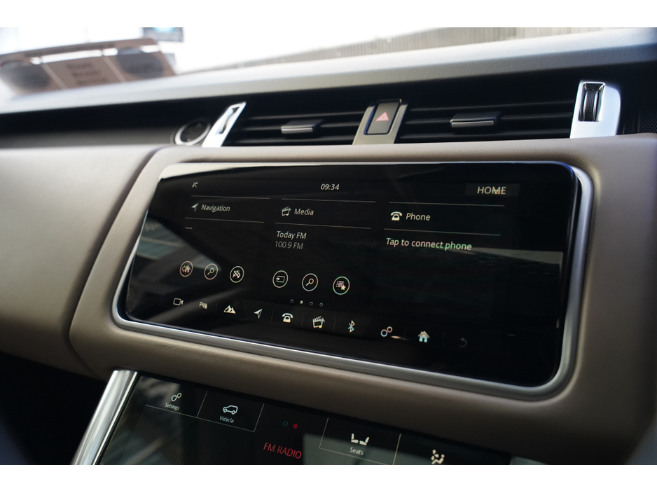 2020 Land Rover Range Rover Sport - image 14