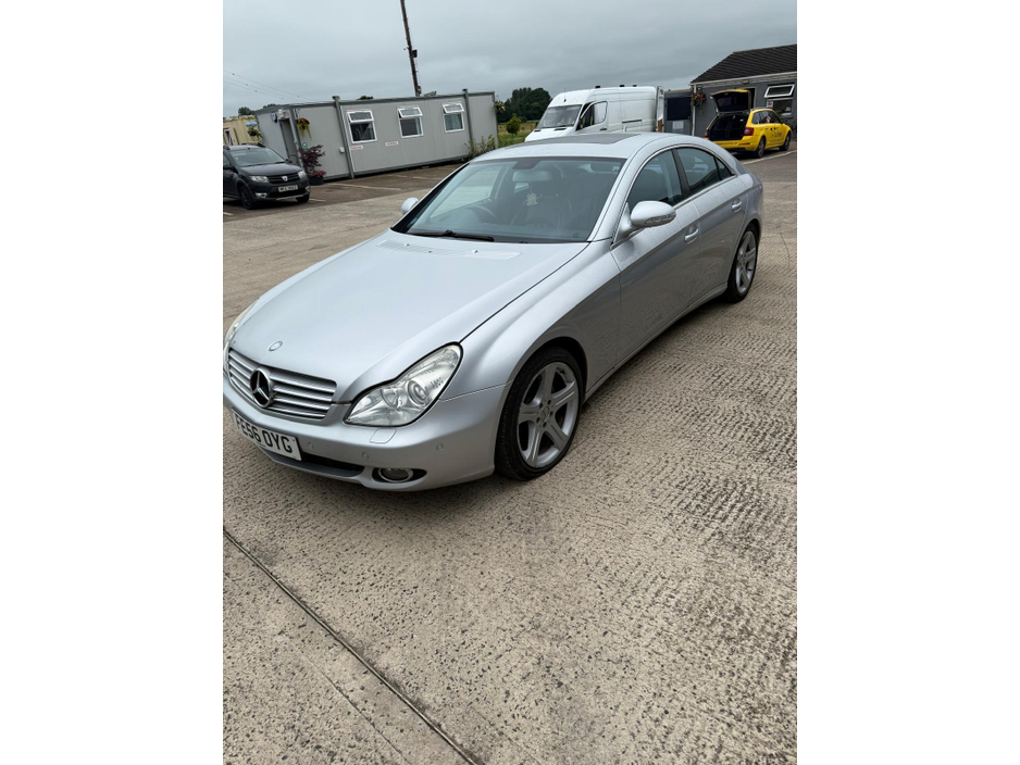 2006 Mercedes-Benz CLS Class - image 9
