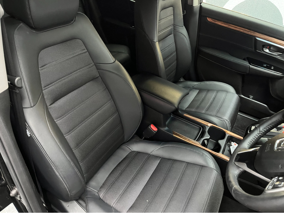 2021 Honda CR-V €32950 2021 HONDA CR-V HEV EX 2.0 AUTOMATIC / CRUISE CONTROL / REVERSE CAMERA / ELECTRIC MEMORY & HEATED SEATS / PADDLE SHIFTERS €32,950