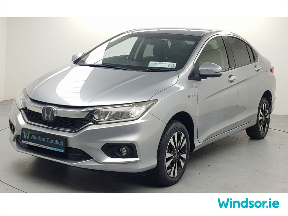 2018 Honda Grace - image 14