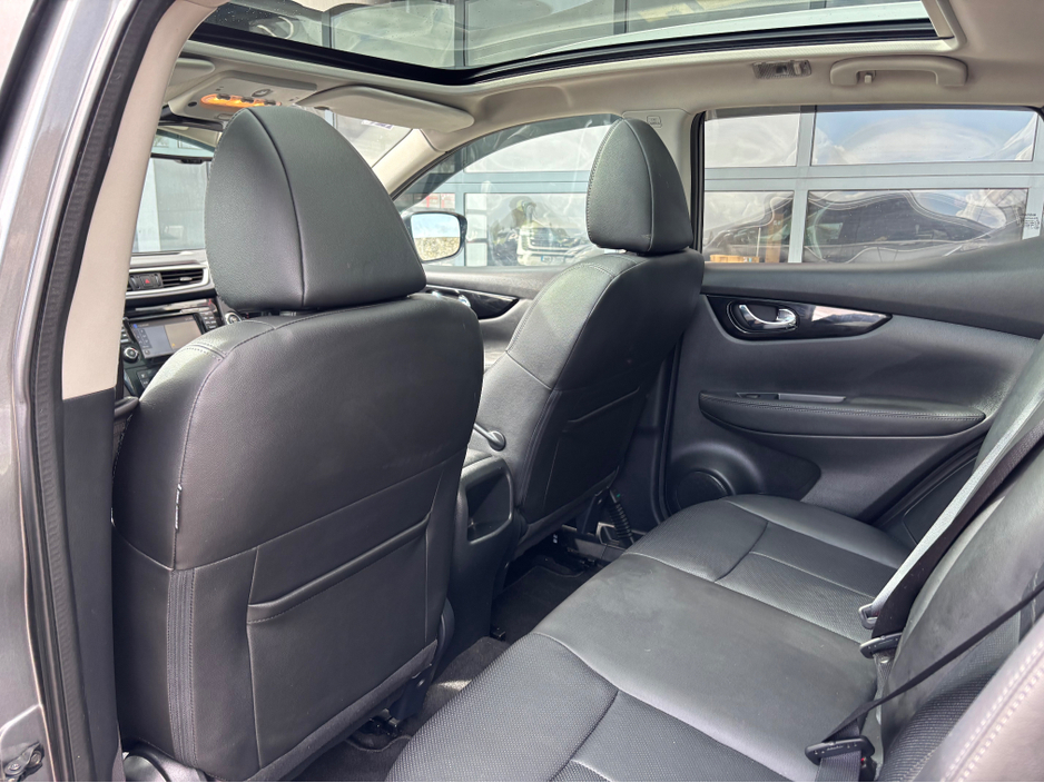 2016 Nissan Qashqai - image 19