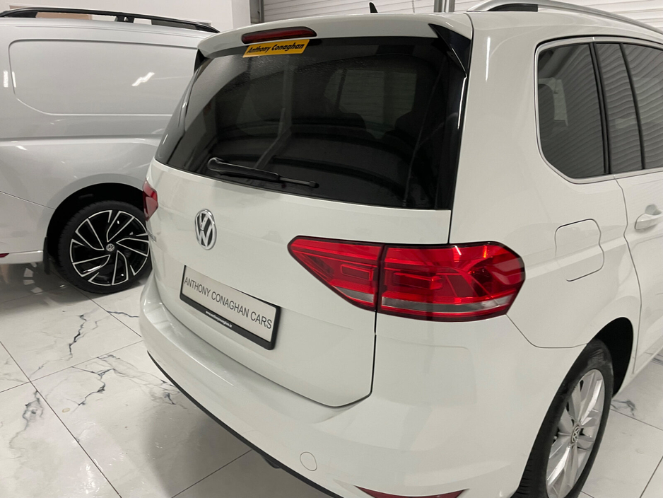 2018 Volkswagen Touran  €20,895